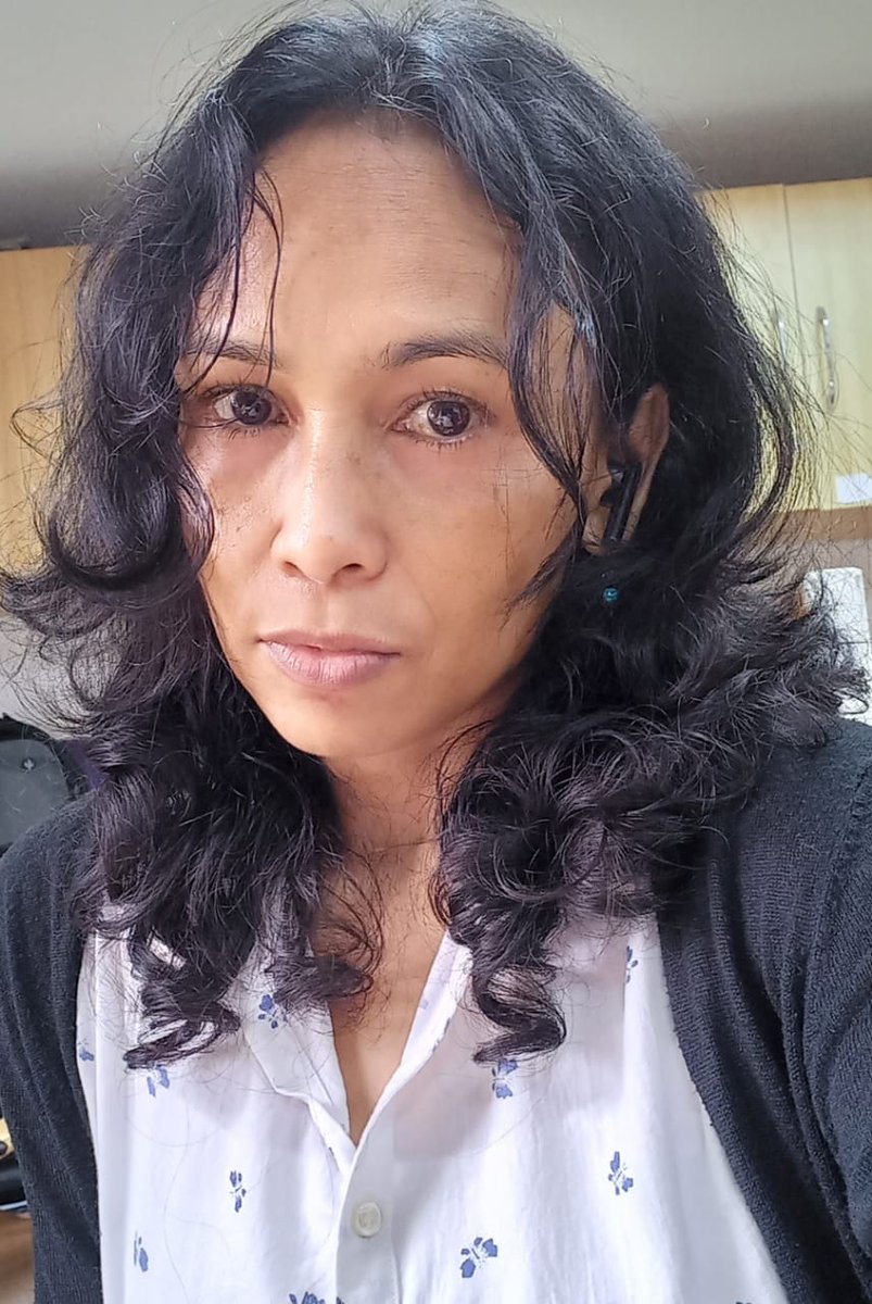 BulaThe1andOnly's tweet photo. Fuck it Bula!!
That's what I tell myself before going and doing whatever it is anyways.....
And why not? Life's too unpredictable yeno..
Have a great weekend y'all ❤️🍷. https://t.co/BlnaNm99Wb