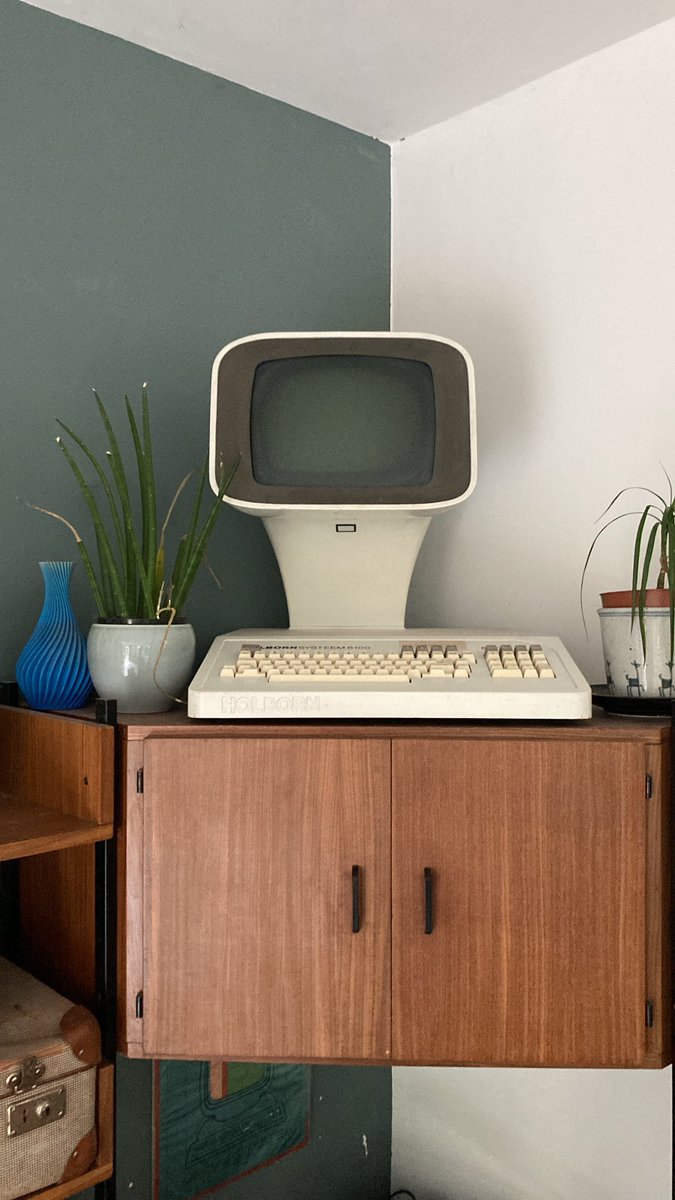 companje's tweet photo. It still makes me very happy that I once found this Holborn 6110 retro computer from the late 70’s. As of today I also printed a t-shirt of it to have it on me wherever I go. #retrocomputing #holborn #holborn6110 #70sdesign https://t.co/xGxVpe2EL1