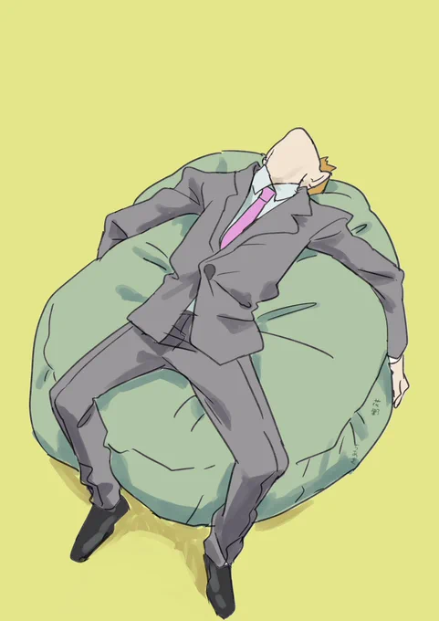 人をダメにするクッションでダメになってる師匠 