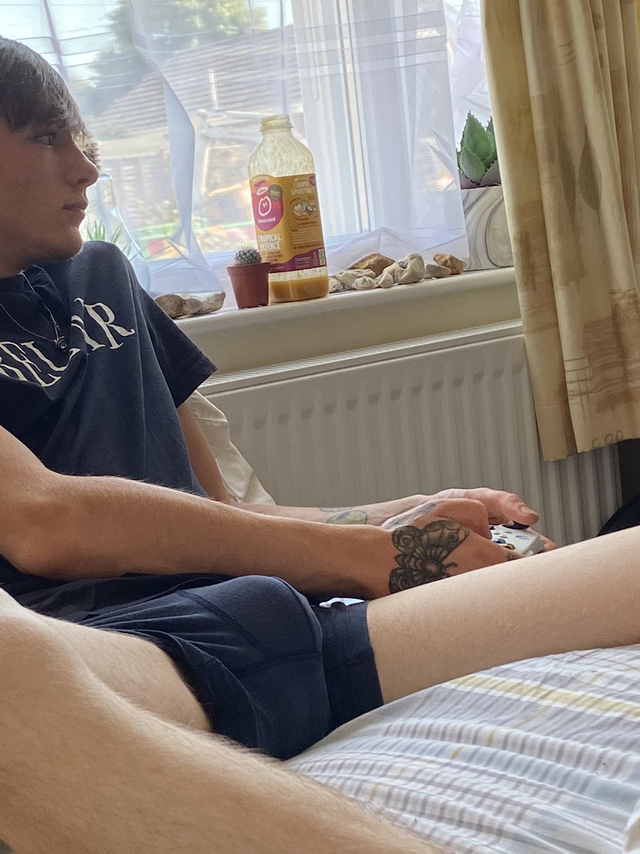 willandtazz69's tweet photo. I love to watch him game 🥹 https://t.co/9evh96HBLt