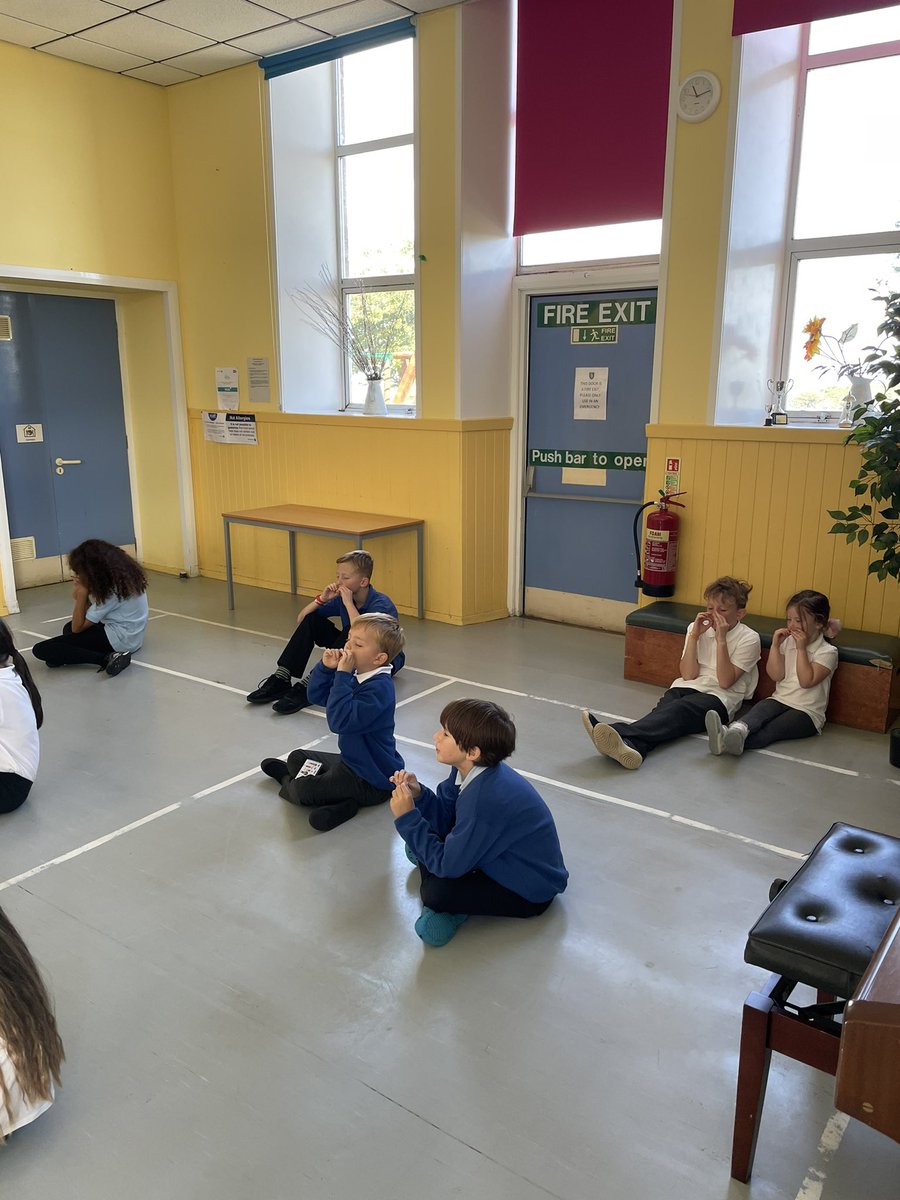 BanDevPS's tweet photo. We’ve continued with our mindfulness in class and even added new techniques during assembly with whole school sessions #mindfulness #mindsafe #calmbrains @AbsafeAberdeen https://t.co/KgdWKAlm8l
