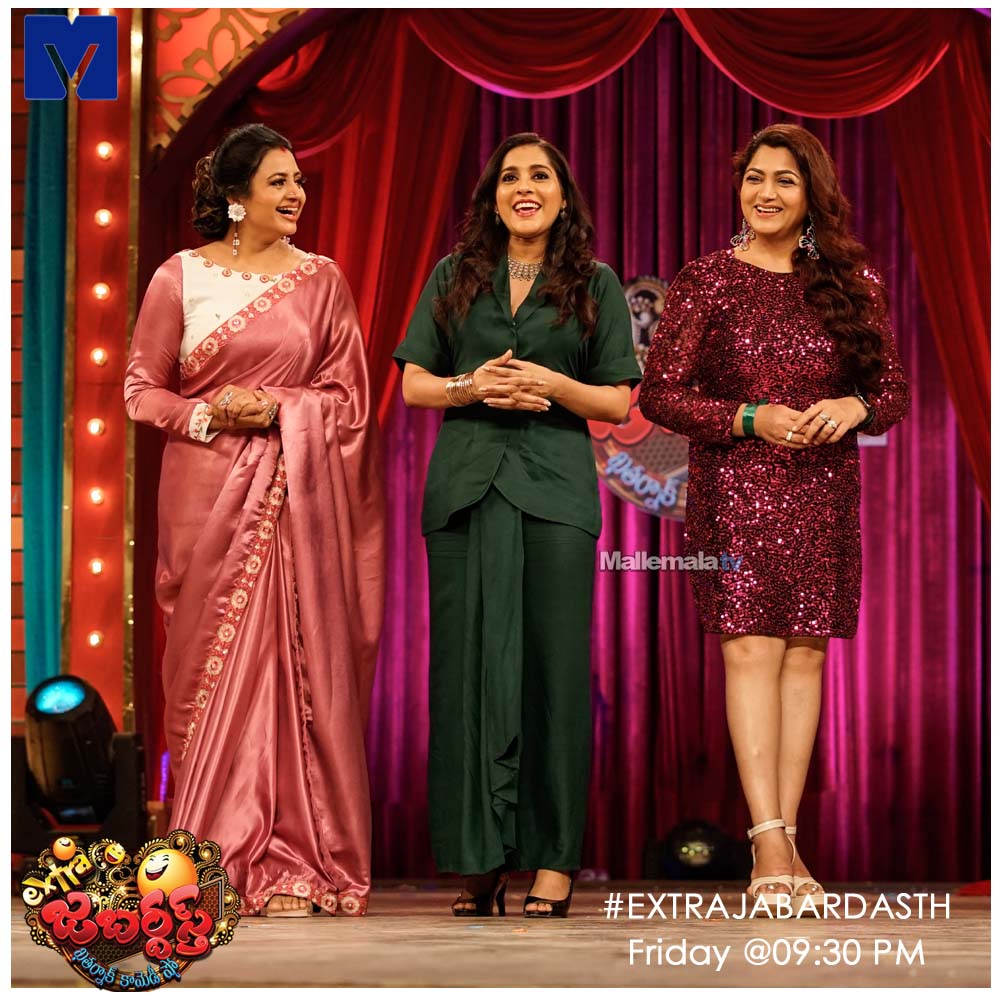 mallemalatv's tweet photo. #RashmiGautam #Indraja #Kushboo #ExtraJabardasth https://t.co/2Db7us8pk2