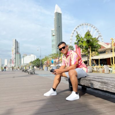 om_putt's tweet photo. #FotoProfilBaru https://t.co/SohYaiSucy