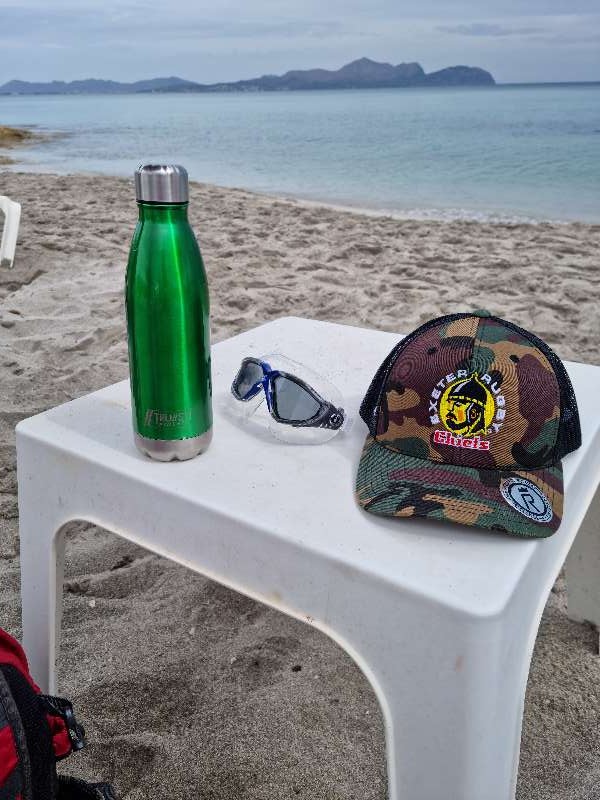 TRUST_Payments's tweet photo. A Trust Payments water bottle was spotted in the Mallorca coast this week! 🔭🕵️‍♀️ We LOVE seeing our merchandise out and about 💛 Share your snaps of your Trust Payments merchandise being put to use 📸#Spotted #ItsourDNA #TrustPaymentsLove https://t.co/1BWTRgvrqG