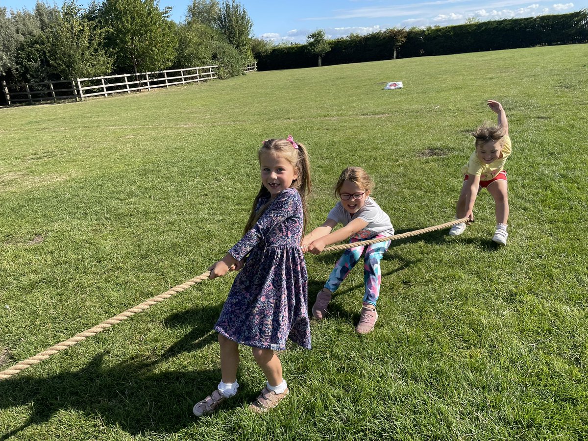 coachgunnbball's tweet photo. #FridayChallenges to start the day here at Harrogate Summer Holidays 2022 Multi Sports &amp; Activity Days at @StRobertsHG1 @theBWCAT 💪 https://t.co/y2sSCwID4v