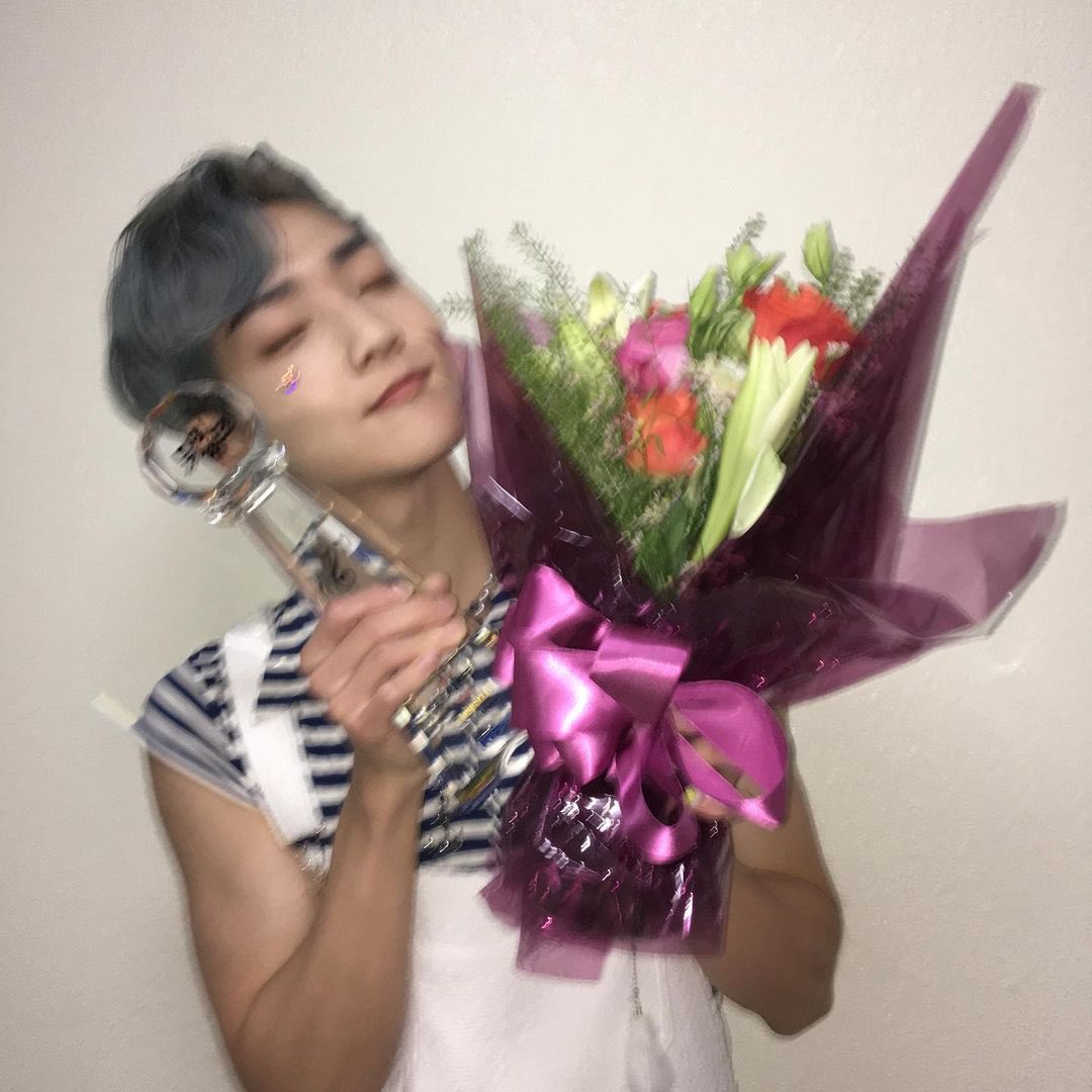 mooneybees tweet picture