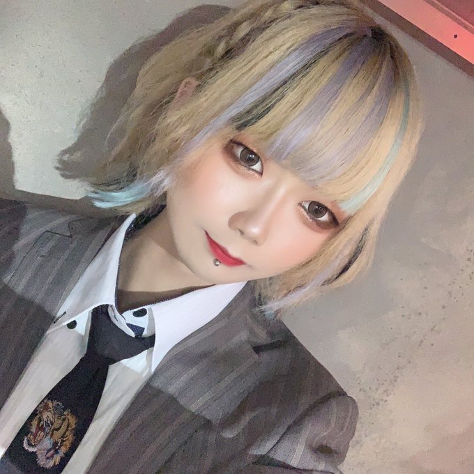 プリズンカフェ　秋葉原　メンズコンカフェのツイート