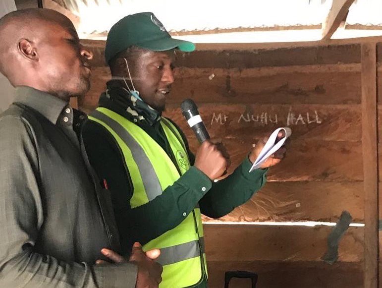 MuktarShagaya's tweet photo. Here are some photo memories of my time working on the Nigeria Electrification Project.

I visited over 50 communities across Nigeria to conduct prefeasibility inspections, commission 3 new economic clusters covering over 2000 shops and carry out community engagement activities. https://t.co/DuAOldzmgh