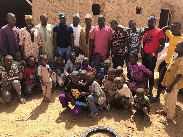 MuktarShagaya's tweet photo. Here are some photo memories of my time working on the Nigeria Electrification Project.

I visited over 50 communities across Nigeria to conduct prefeasibility inspections, commission 3 new economic clusters covering over 2000 shops and carry out community engagement activities. https://t.co/DuAOldzmgh
