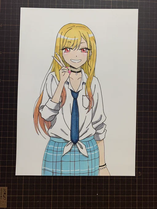 #8月の終わりにあなたの作品見せてください今月は新規2枚とリメイク2枚だけでしたね暑さとお腹の調子が悪い日が多くてお絵描きに集中できなかった 