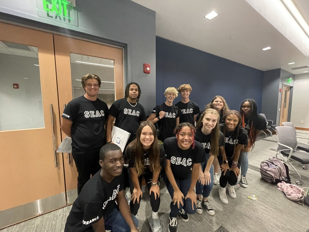 ChiefEquityPPS's tweet photo. Student Equity Advisory Council (SEAC) preparing for the first forum.  Great things happening. https://t.co/SCPGm2nLiZ