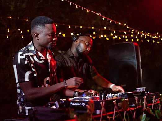 KreativeNativez's tweet photo. Be You, Do You, For YOU 💫 

#NewMusic Out Now On All Platforms 🔊 

Hezbo - Akoko (Kreative Nativez Remix) 🔐

Link 🔗 https://t.co/wRh4k7z0Wj

#Akoko #OpenBarMusic
#NewMusicFriday #OutNow #NewRelease #Afrohouse #Afrotech #HouseMusic #Dance #Djlife #Dj #Lusaka #Zambia https://t.co/3jOOdZyQyM