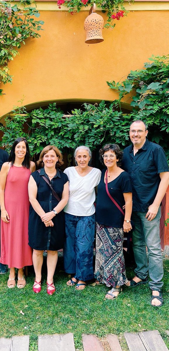 Anna Gual (@annagual) on Twitter photo Equip català al Festival Days of Poetry and Wine d’Eslovènia (amb Chus Pato).
<a href="/IRLlull/">Institut Ramon Llull</a> Dies de traduccions i recitals 🇸🇮 Equip català al Festival Days of Poetry and Wine d’Eslovènia (amb Chus Pato).
<a href="/IRLlull/">Institut Ramon Llull</a> Dies de traduccions i recitals 🇸🇮