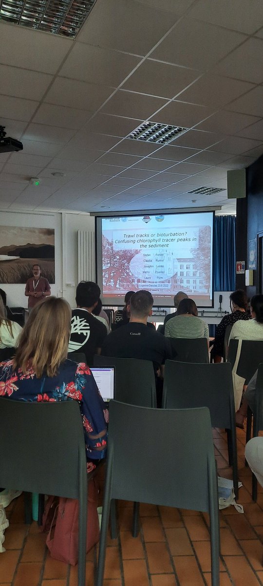 MKreuzburg's tweet photo. Great pleasure to join the 6th #NereisPark conference for a talk about our mesocosm experiment but especially to get inspired and amazed at multiple scales.

#Bioturbation #bioirrigation #traits #functionalgroups #ecosystemfunctioning @IUEM_Brest @CNRS @coastal_co2 @UAntwerpen https://t.co/jeQm9budrR