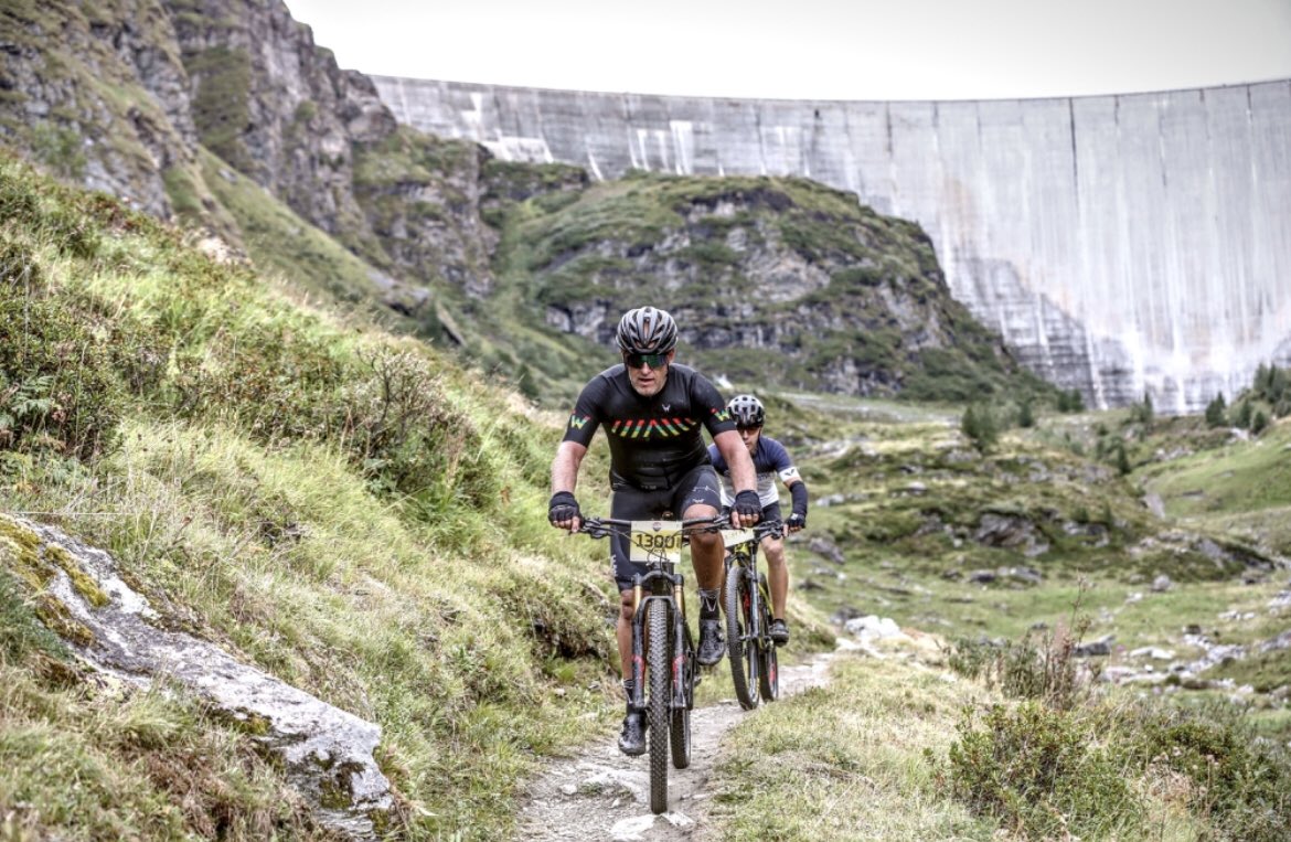 weridesports's tweet photo. @GrandRaidBCVS
The oldest and one of the toughest MTB Marathon races took place last weekend in Wallis 🇨🇭
125km and 5025HM
Rider: Marco H. in our brand 🤙🏼
#cycling #mtb #cyclingwear #ride #tweat #wallis #nopainnogain #rockit https://t.co/Dq6XKghvPW