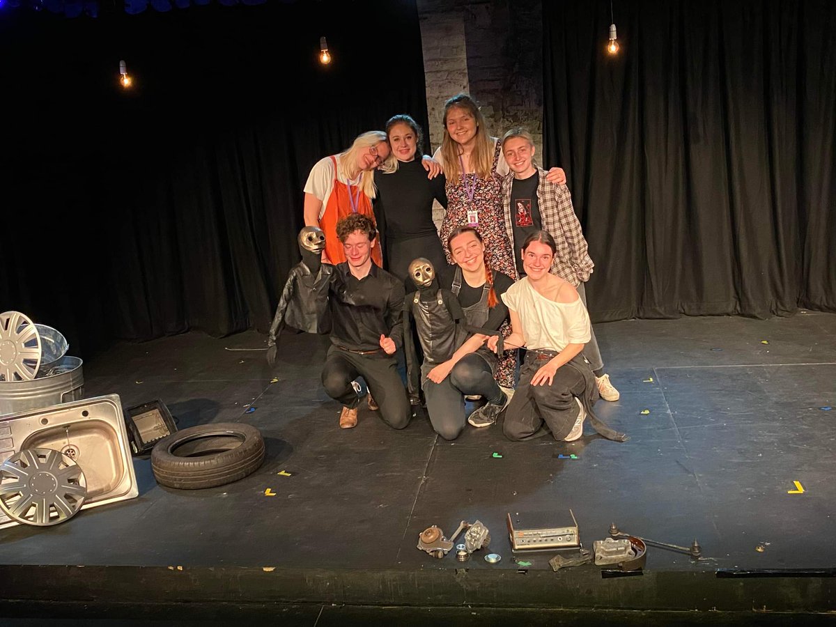 ShowFoundations's tweet photo. And just like that, our #edfringe run has come to an end. We are deeply grateful to @FollowTheCow, @WrongTreeT and @UVProds, our reviewers and most importantly our wonderful audiences - thank you for all the love for the robots! Goodbye from Foundations (for now) 🤖 https://t.co/wWCnRWKs0n