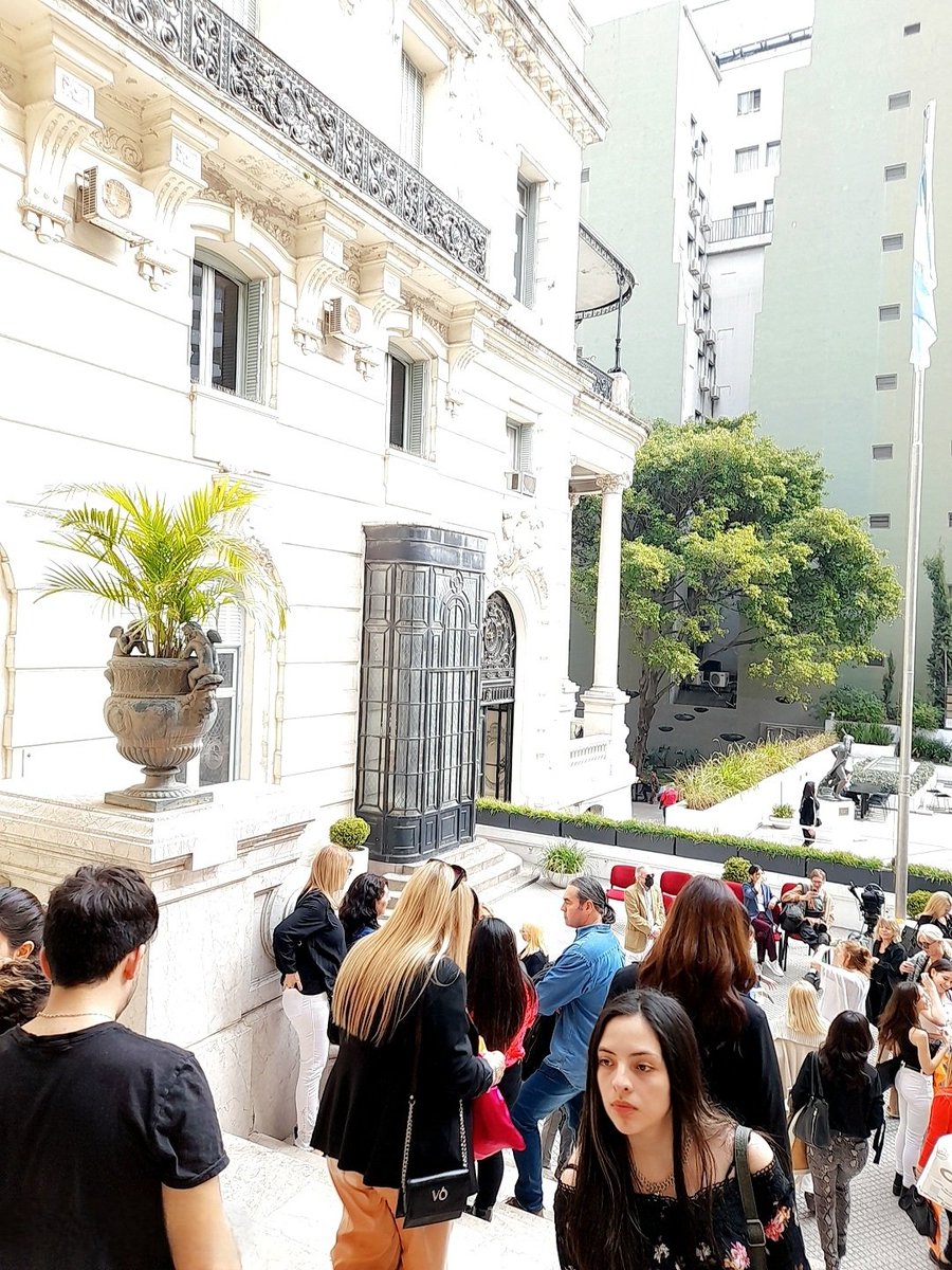 EleoValentini's tweet photo. Argentina Fashion Week. #ARFW #PalacioPaz #PhEleoValentini https://t.co/K8Iid8iHAU