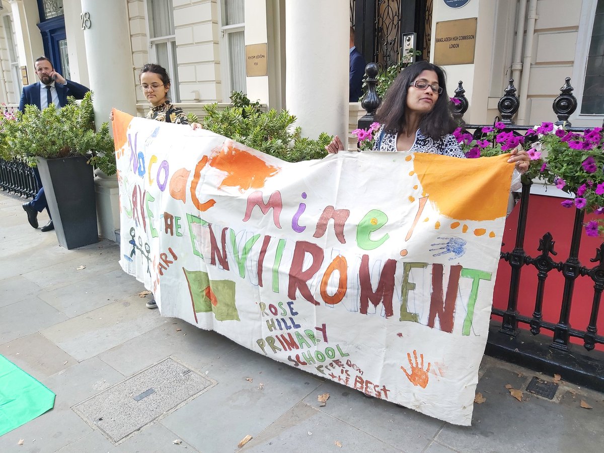 PSG_BD's tweet photo. We are here outside the Bangladesh High Commission today in support of #PhulbariDay commemorating the Massacre in Phulbari and the campaign against open pit mining. https://t.co/sTiMNTcB14