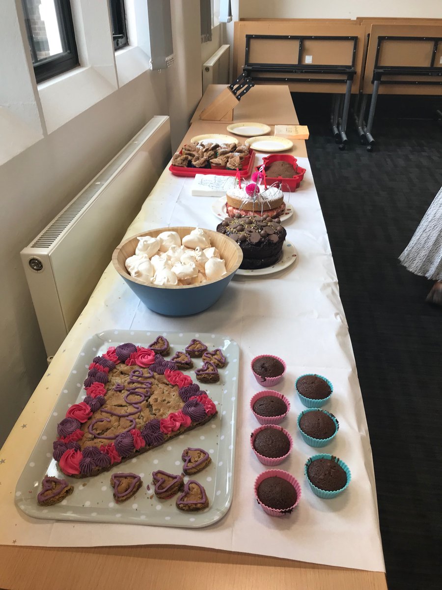 chjagger1's tweet photo. It’s been emotional - 18 years at Loughborough University! Final day including my last campus tour, cake and Torch Academy - perfect! There were tears and laughter and so many hugs (does covid test ha ha) I have loved my time here - now for a new adventure 💜 https://t.co/Gkbt4dOB6m