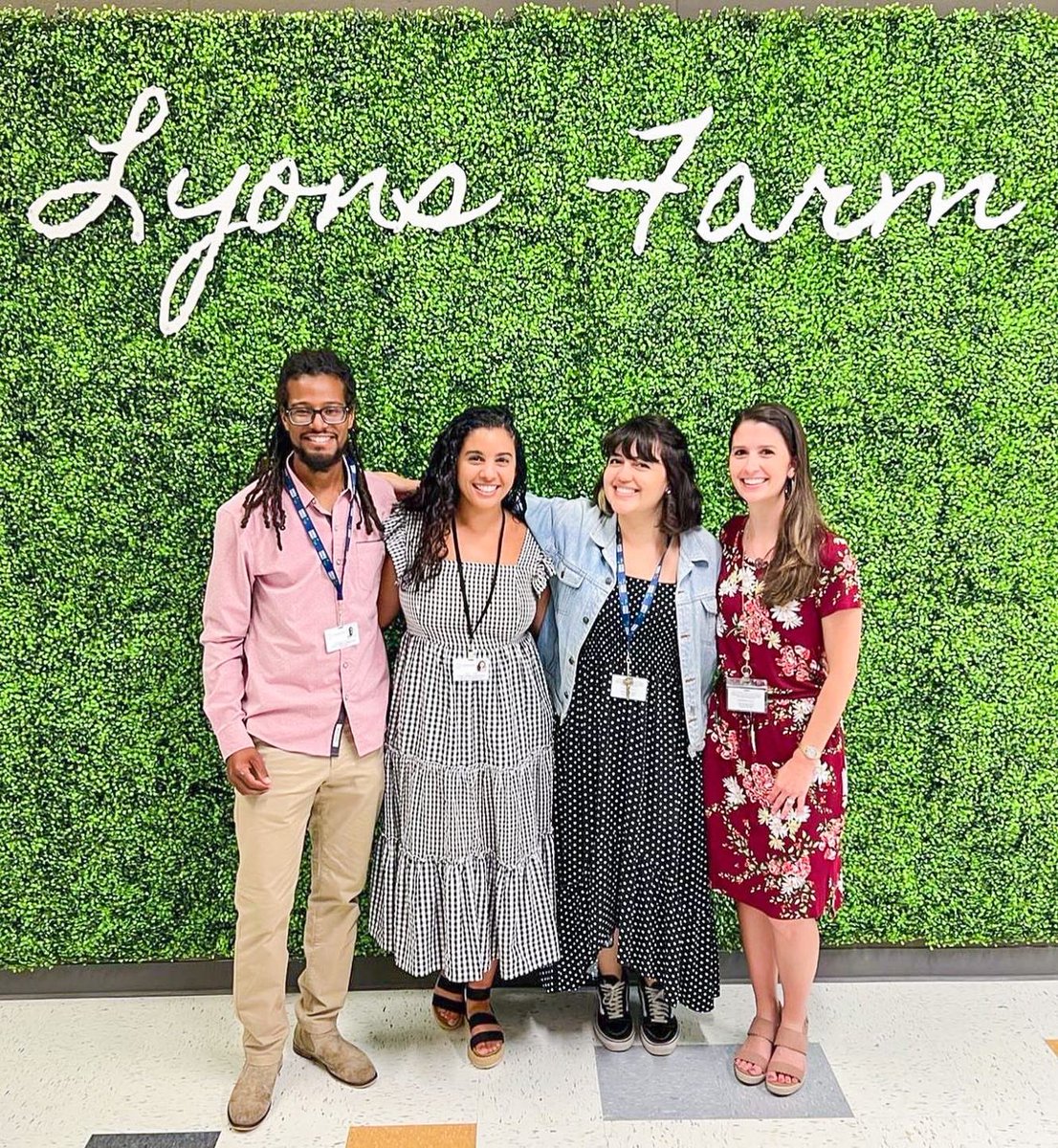 BookwormBuilder's tweet photo. Open House was a HUGE success!! Seeing everyone’s eyes light up as they walked in the media center made my heart happy ❤️❤️❤️ Excited to start the year with this amazing specials team!
.
.
.
#mediacoordinator #newschool #dpsnc #lyonsfarmmediacenter #lyonsfarmelementary https://t.co/YXu4UuFn1p
