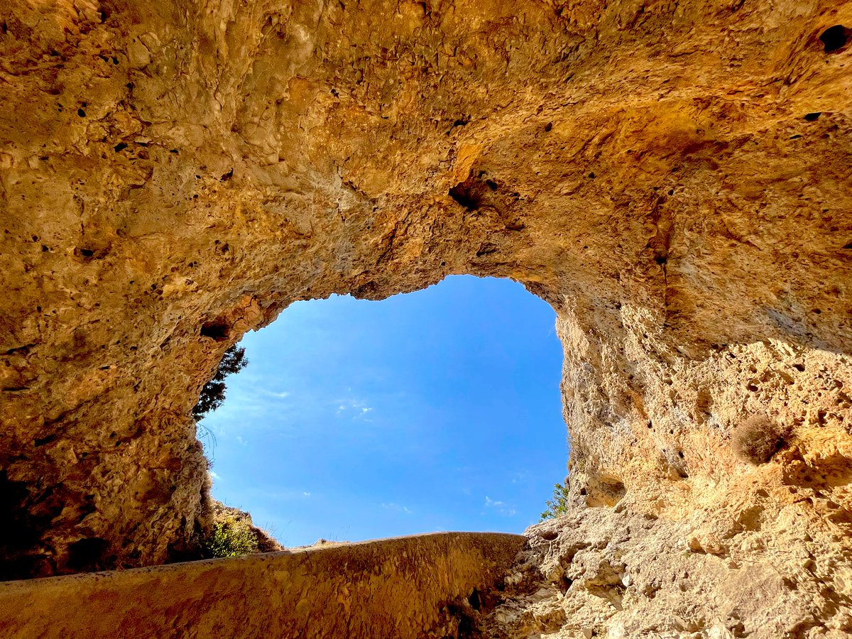 jlatienzaruiz's tweet photo. Vistas espectaculares @pSerraniaCuenca @cmorenoarcos @dvdromar @raguerralde #Ventano #SerraniaCuenca ⛰🌲🪨 https://t.co/Ove79LJRN9