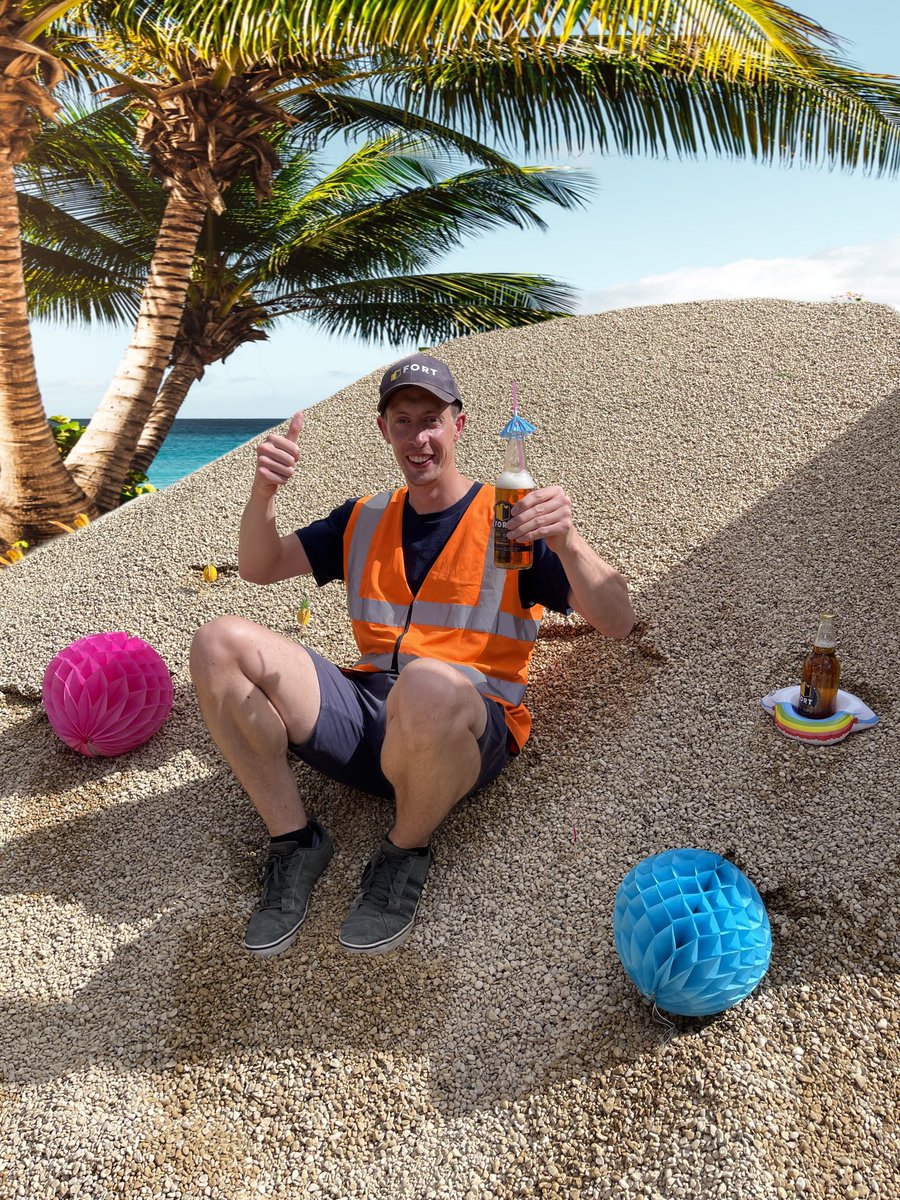 FORTMerchanting's tweet photo. Happy Bank Holiday Weekend 🍻🥳 

We hope that all of our customers have a fantastic bank holiday weekend in the sun!
The FORT team will be taking a well needed rest, just like Ash is in our very own Los Fortos Beach, located in the backyard 🏖 #fort #buildersmerchant https://t.co/msKryey97j
