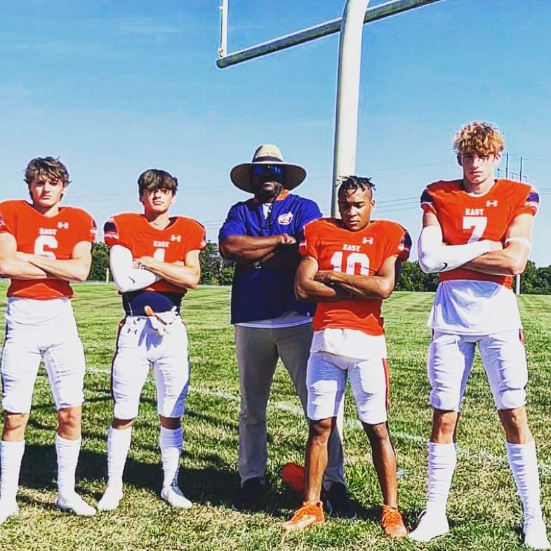 Jamboree at Basehor-Linwood this evevning begins at 6:00pm. Remember, we will be in our orange uniforms.