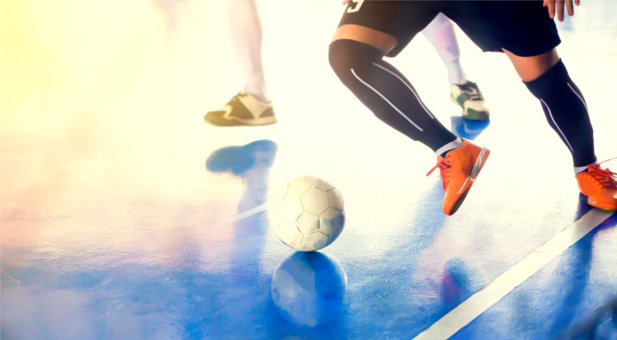 AssurConnect's tweet photo. Votre saison de Foot à 5 débute bientôt ?
Pensez à vous protéger contre les conséquences d'une blessure.
Je me blesse, je suis assuré👉https://t.co/acTr1p1efM
#foota5 #lefive #urbansoccer #football https://t.co/zg4bVQnohy