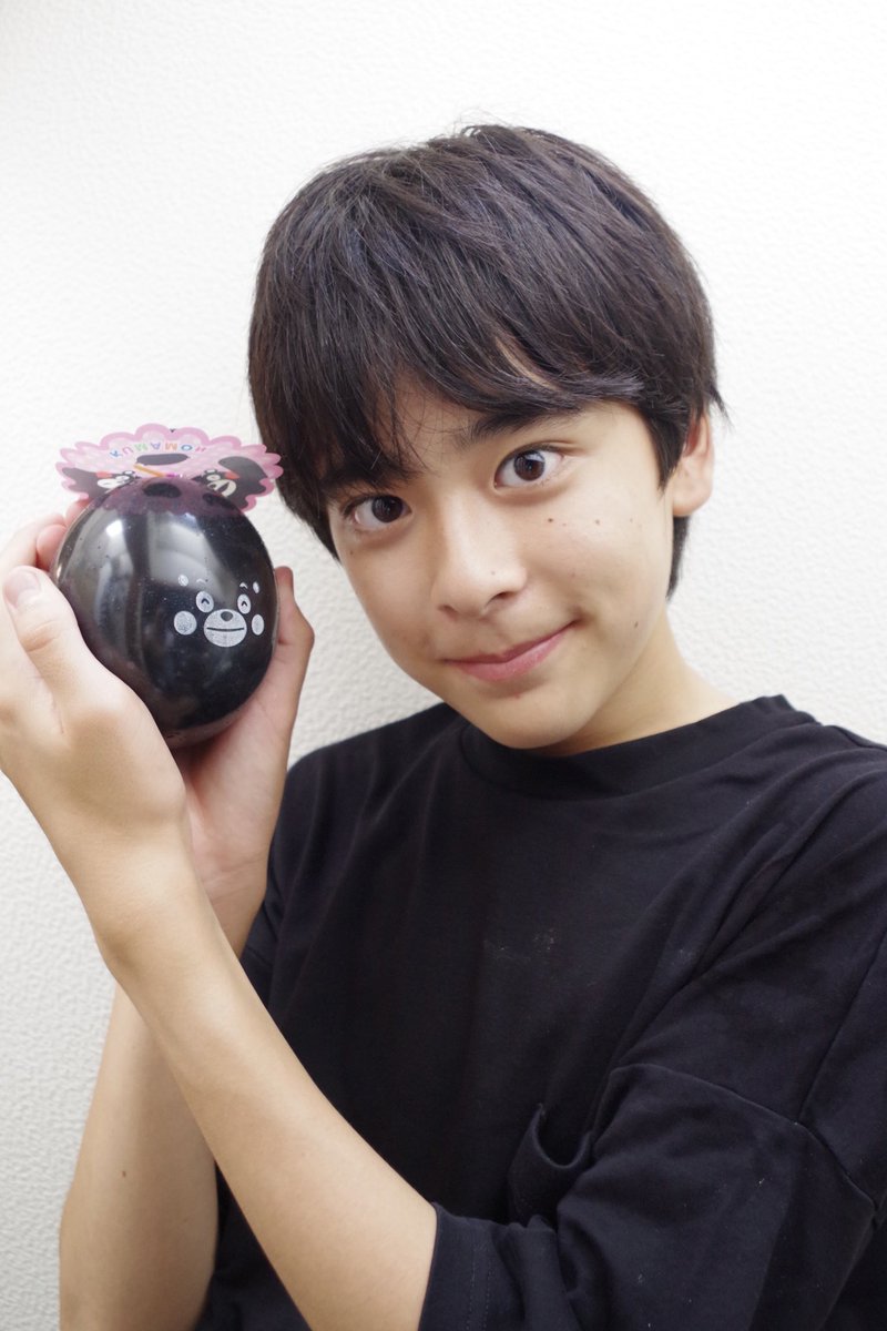 大友至恩 グッズセット こんばんは🌙 今日は少し早い父のお誕生日会を妹がしてくれました
