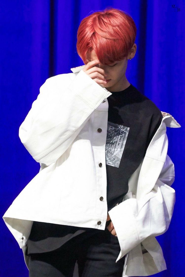 T_als32's tweet photo. Loved his red hair~!
💛
#ACE #에이스 #ACE_Chan #ACE_Yuchan #ACE_OnStage #KangYuchan @official_ACE7 https://t.co/daPTTwppMf