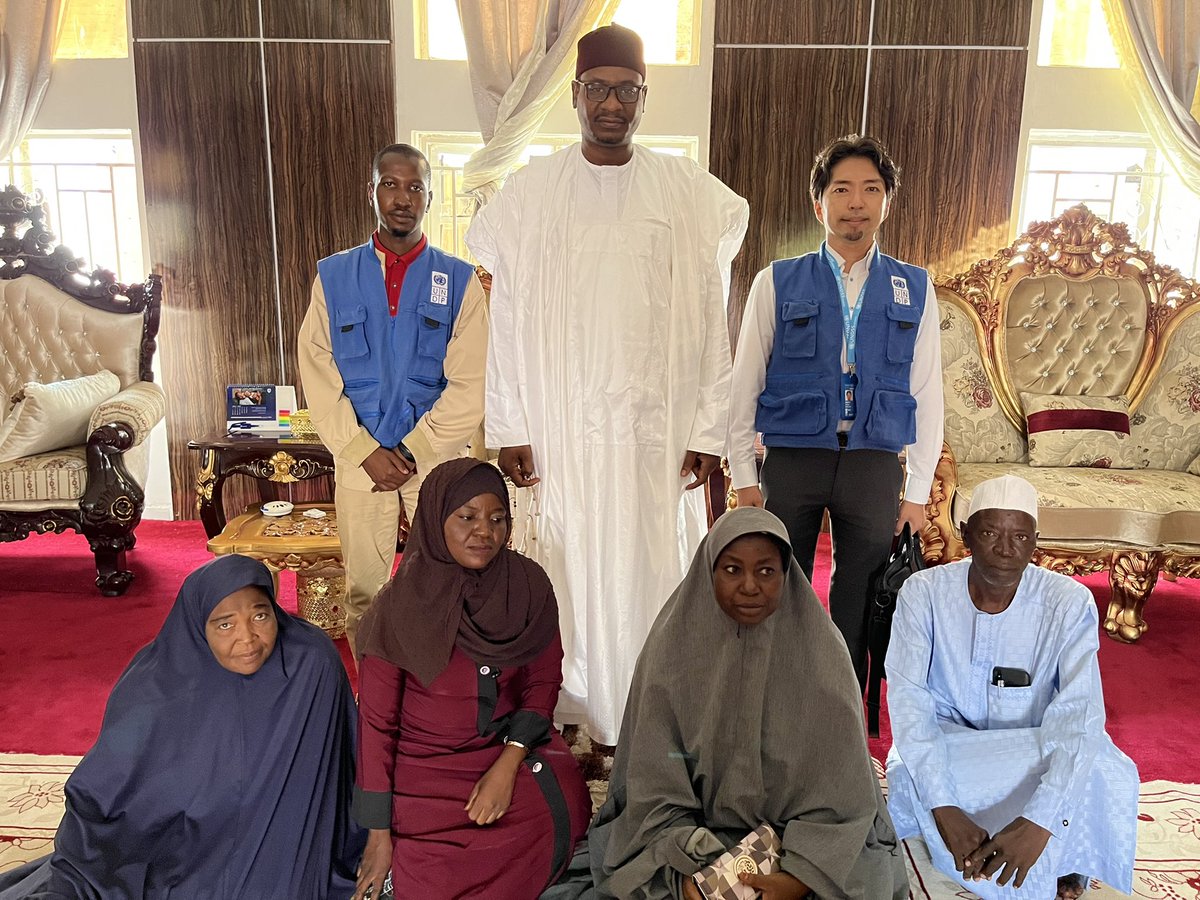 To strengthen community/govt engagement of projects, <a href="/UNDPNigeria/">UNDP Nigeria</a> visited d Shehu of Bama (Borno) &amp; community stakeholders in Gombi (Adamawa). The team handed over completed infrastructure. ER project funded by <a href="/JapanGov/">The Gov't of Japan</a> continue to support the socioeconomic recovery of NE 🇳🇬