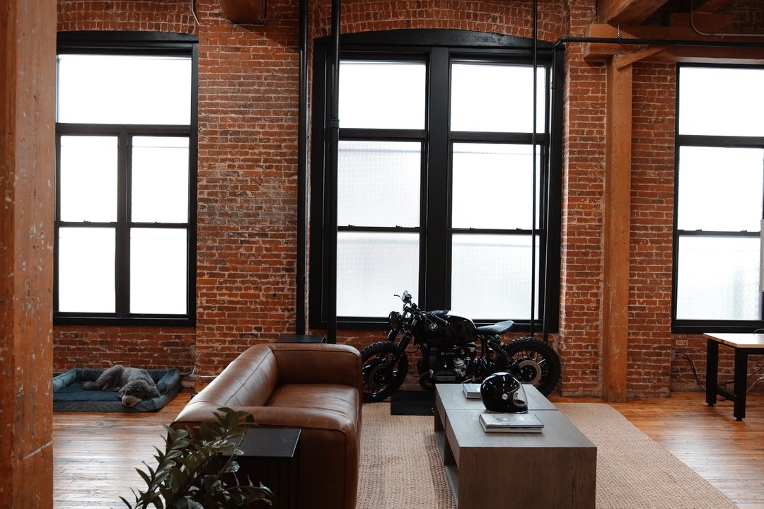 NewYorkCameraCo's tweet photo. Th New York City Camera Flagship Club is conveniently located in Brooklyn, NY. We specialize in vintage spherical and anamorphic lenses, collected and handpicked from all over the world. The NYCC club includes multiple prep bays, state-of-the-art Gecko Cam Autocollimator and Lens https://t.co/s05aW5sZ5s
