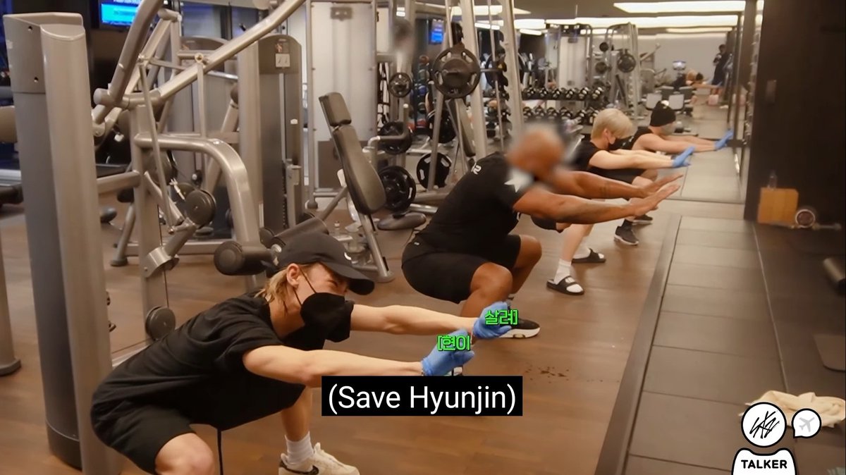 Lilin_0401's tweet photo. Mimo really is married to those slides ig.. i can't believe he actually works out in those 😭😭 https://t.co/BnjjsQ8Vzu