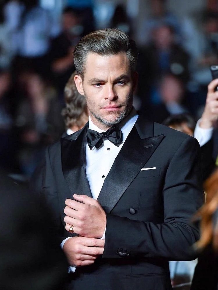 Happy Birthday Chris Pine                                                            