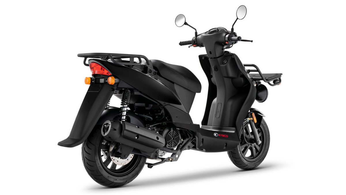 KYMCO_es's tweet photo. #AgilityCarry125 aumentó el tamaño de sus llantas hasta las 12'' para incluir discos de freno más grandes (de 220 mm delante y 200 mm detrás), que garantizan una buena distancia de frenado incluso cuando el scooter va cargado.   😉🛵🧰https://t.co/8nPCy4VdI1 https://t.co/XntKSrNTjD
