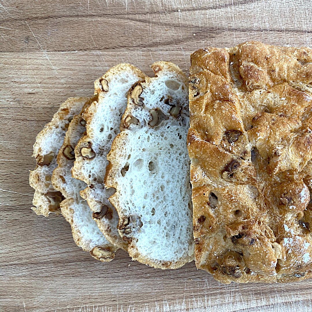 BakingFree_'s tweet photo. Una cosa que siempre motiva es empezar a cuidarnos y... como dicen que el desayuno es la comida más importante del día, os proponemos nuestras hogazas para haceros unas súper tostadas para empezar bien el día 💪

#pansingluten #celiacosvalencia #panaderiaartesanasingluten https://t.co/PFbVaRggkG
