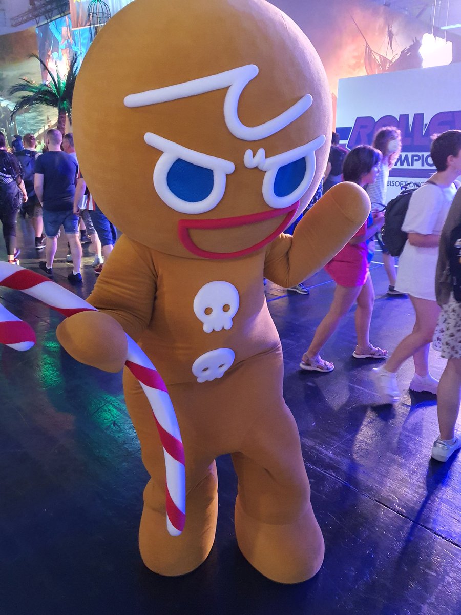 Kithain1's tweet photo. Grad unseren tapferen Tapfer-Cookie auf der Gamescom getroffen, hoffe Devsister lässt sich dort bald richtig vertreten.
#cookierunkingdom #gamescom2022 #gingerbrave #devsister https://t.co/XfOaOWc9wl