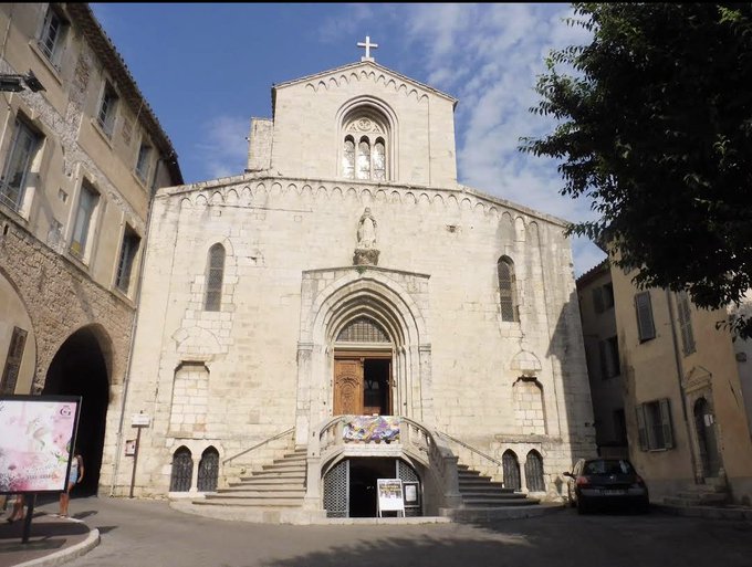 I love it here https://t.co/3fEopzhwIa