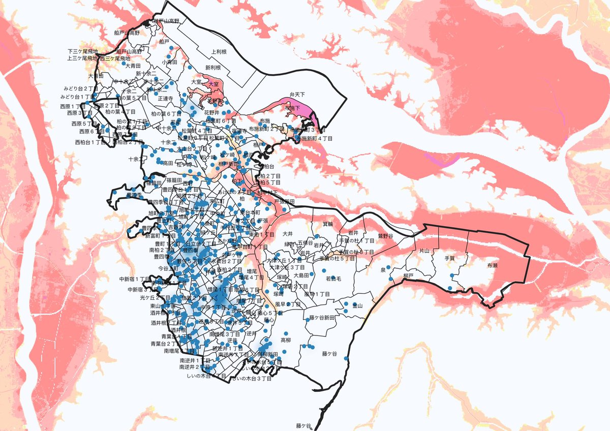 柏市が公開してる水害履歴のデータ(青)とハザードマップの洪水浸水想定