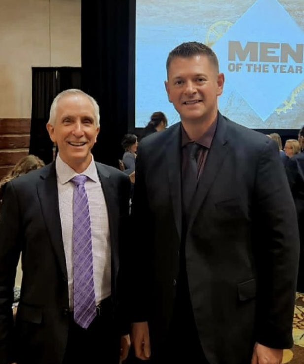 Congrats <a href="/MissouriState/">Missouri State</a>’s Dean of the Reynolds College of Arts and Letters, @ShawnWahl, named as one of <a href="/sbjnet/">ؚBlockGames</a>’s Men of the Year! Shawn’s leadership shines with best-in-class academic programs, the imminent opening of the John Goodman Amphitheatre and so much more!