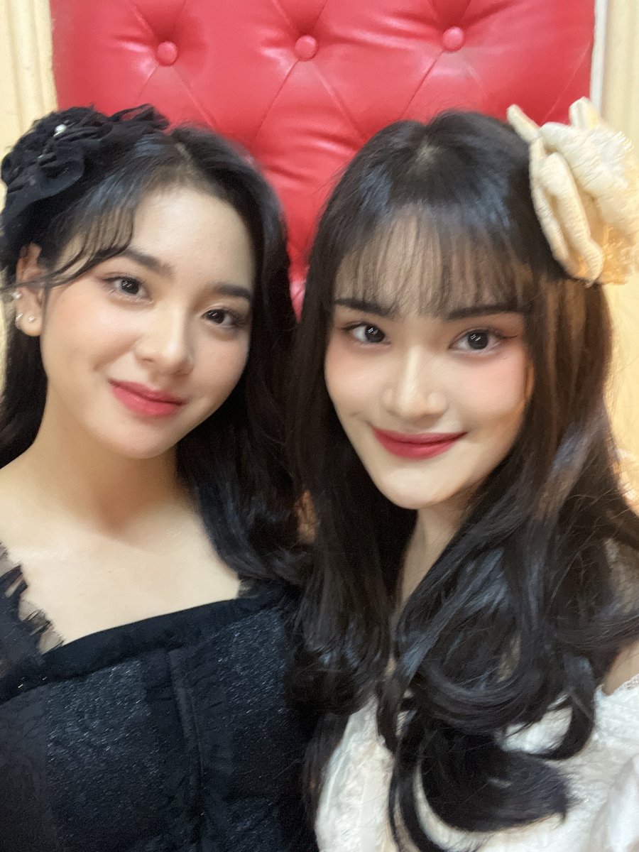 asheladz's tweet photo. hehe https://t.co/UNGukhSBTS