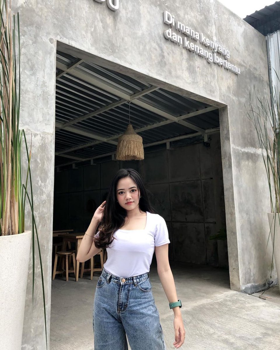 BOSIDOARJO13's tweet photo. Ready BO VCS avail sidoarjo, minat DM atau WA :081363367756
#sidoarjobo
#lendirsidoarjo
#bosidoarjo 
#availsidoarjo 
#includeroom 
#Angelsidoarjo 
#sidoarjonikmat 
#Bisyarsidoarjo 
#openbosidoarjo
#birahisidoarjo 
#Angelsidoarjo 
#sidoarjonakal 
#vcscolmek 
#vcsreal
#vcs https://t.co/jReP1eHV0Z