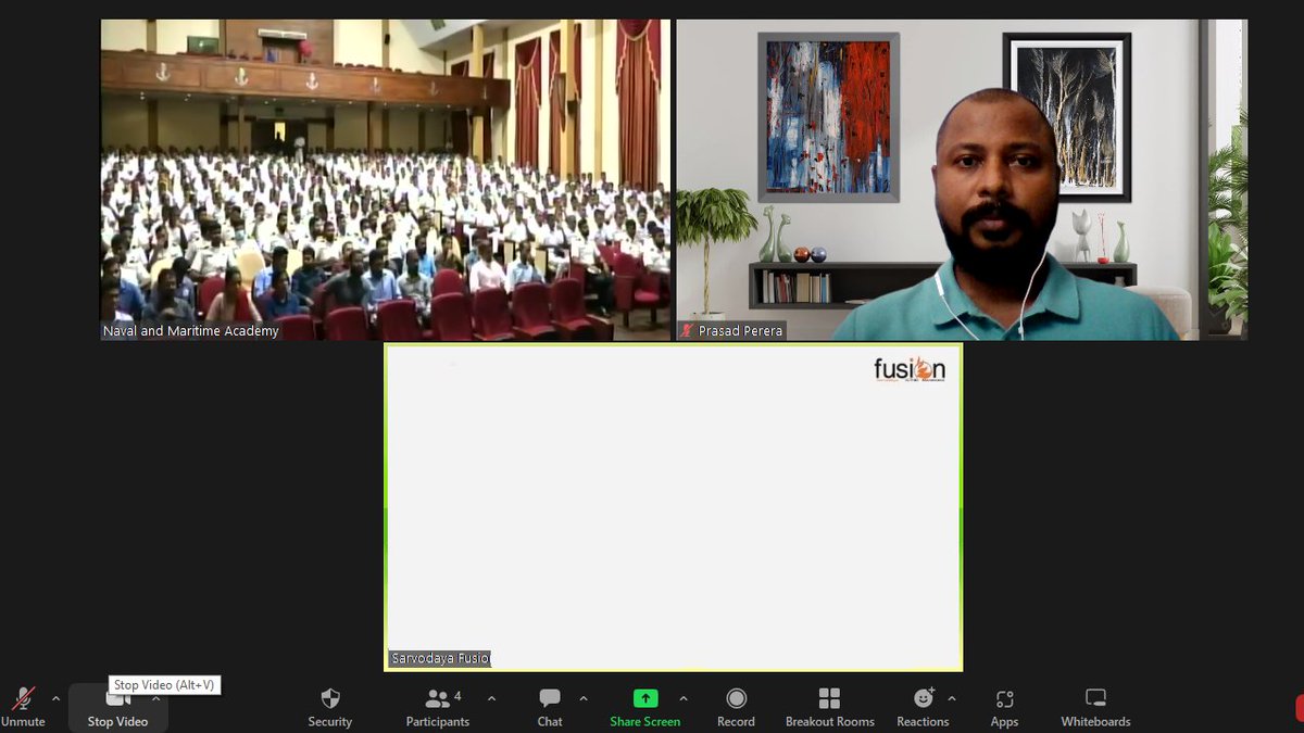 BuduMalli's tweet photo. Late evening workshop for students and officers from Naval and Maritime Academy, Trincomalee #SriLanka 
Topic: Digital Security &amp; Online Safety
Organized by: @Meta @SarvodayaFusion @icta_srilanka #DigitalLK https://t.co/1SALUfi4sm