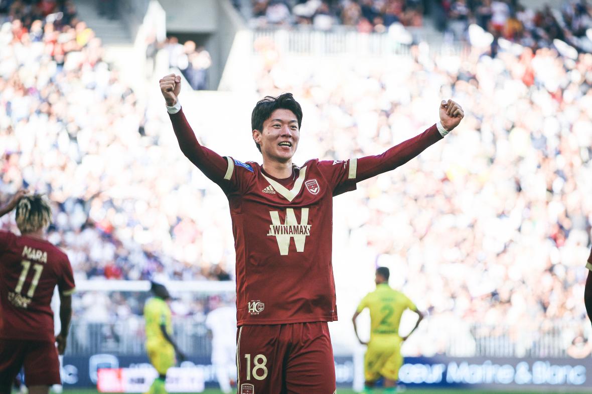 📊Hwang Ui-Jo aux @Girondins : 

➡️98 matchs (7027 minutes)
➡️29 buts, 7 passes décisives.