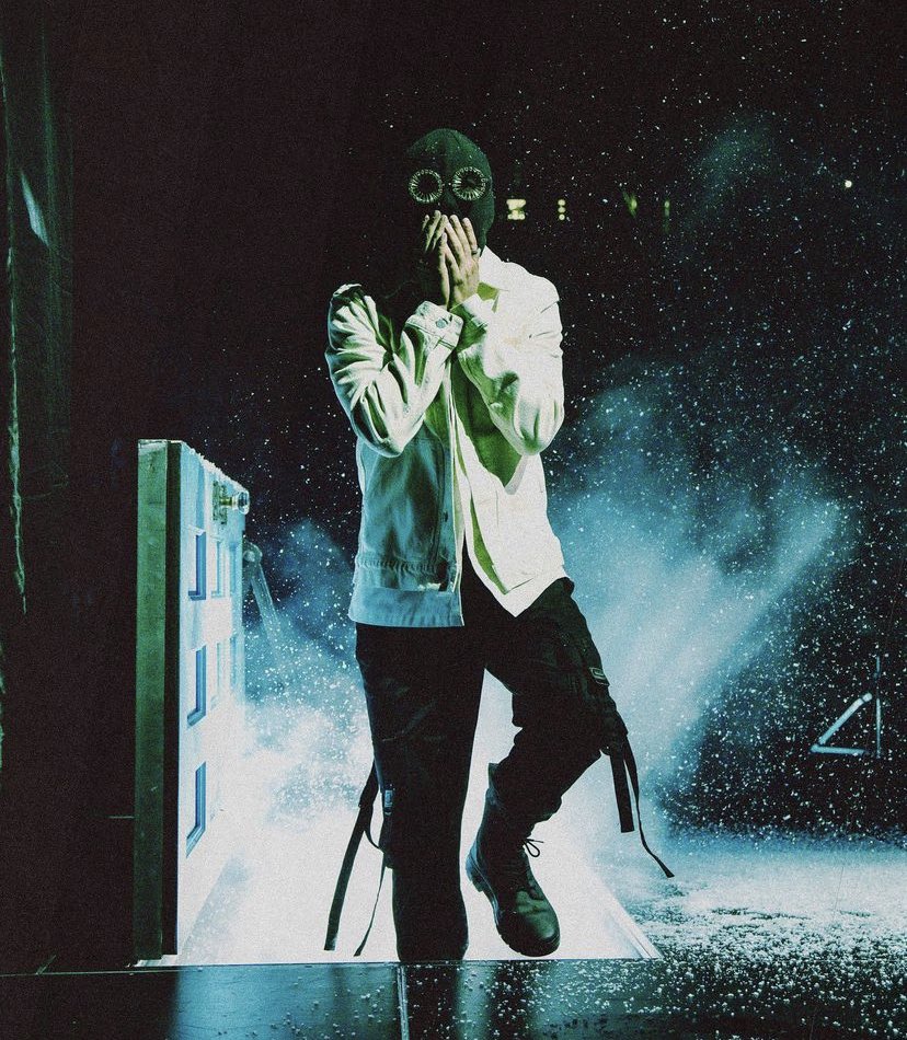 Tempted by Montreal 
Montreal is tempting 

Stay warm they say
Stay warm