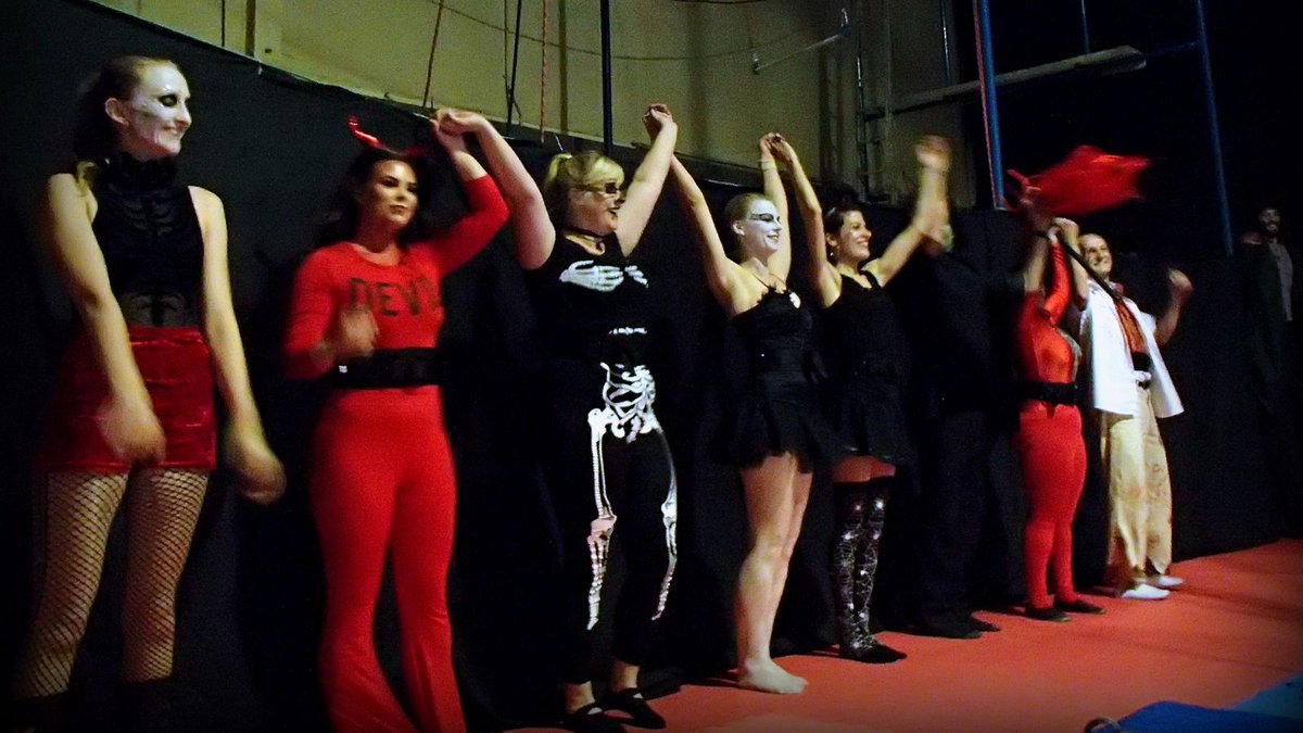 Have you signed up for our Halloween show yet? Don't forget to do it by the end of this week! Get involved and help to celebrate Up Side Down's fifth birthday 🥳🎪🎉 Here's everything you need to know: bit.ly/Halloween-show…