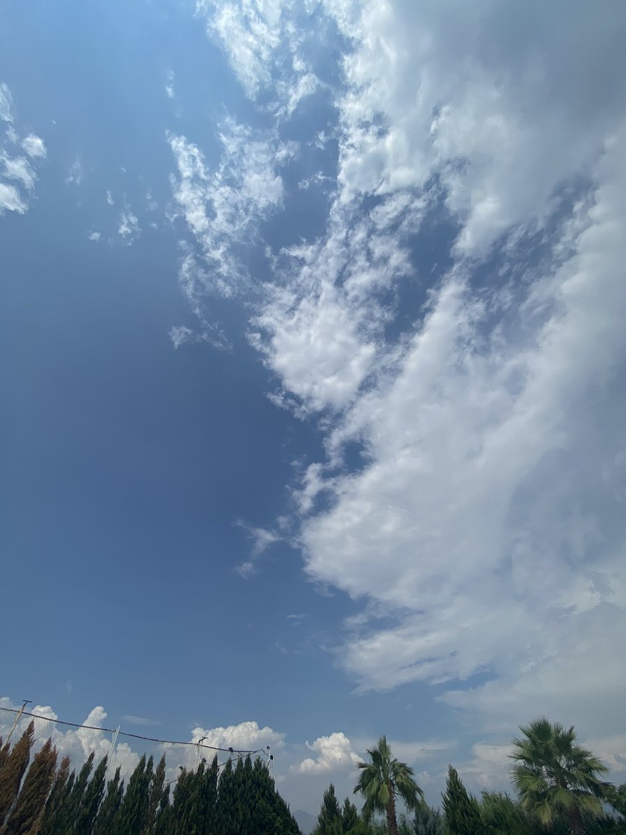 onuryavas11's tweet photo. meteoroloji yine harikalar yaratmaya devam ediyor https://t.co/3n78bFgN08