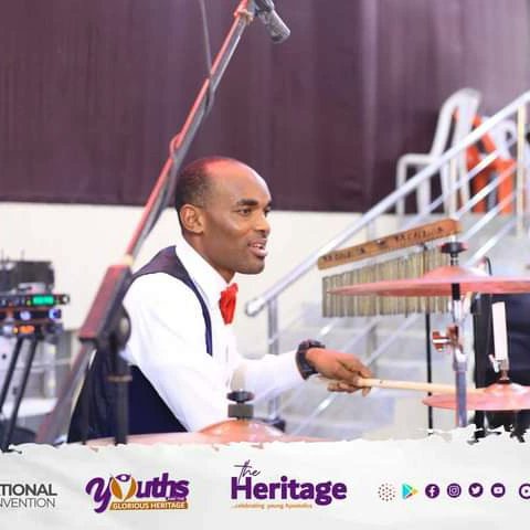 onefoldtv's tweet photo. Singing...
'Afo edi ete
Anam mkpo nte ete
Ada ubok fo osio ukpong mi k'ubok mme asua'.

#YouthsAndTheGloriousHeritage
#1stInternationalYouthConvention
#TACNService 
#OneFoldTV https://t.co/qJntubbUxN