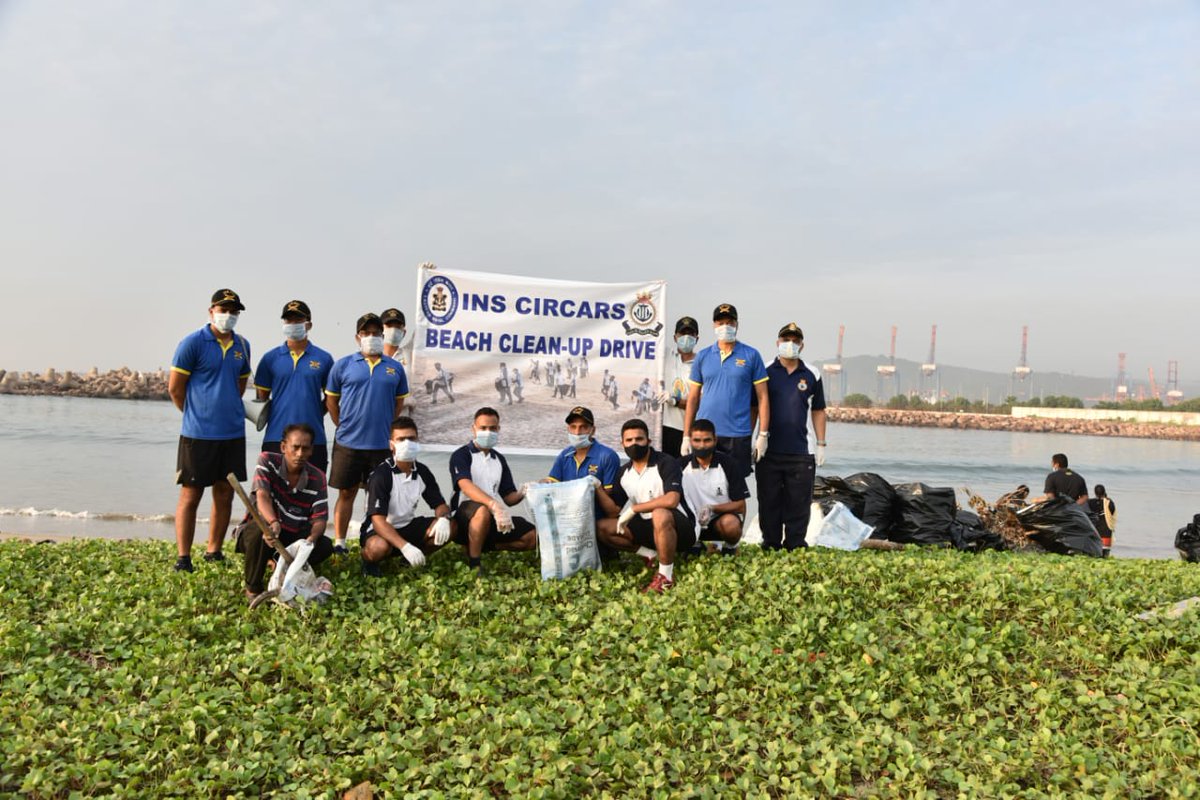 PRO_Vizag's tweet photo. #IndianNaval personnel along with their families from various units of #ENC participated in the Mega #CleanUp Drive along with the local populace at the Beach fronts of #Visakhapatnam near the Fishing Harbour &amp; Bheemili Beach in association with #GVMC this morning. https://t.co/kPafnqwESV