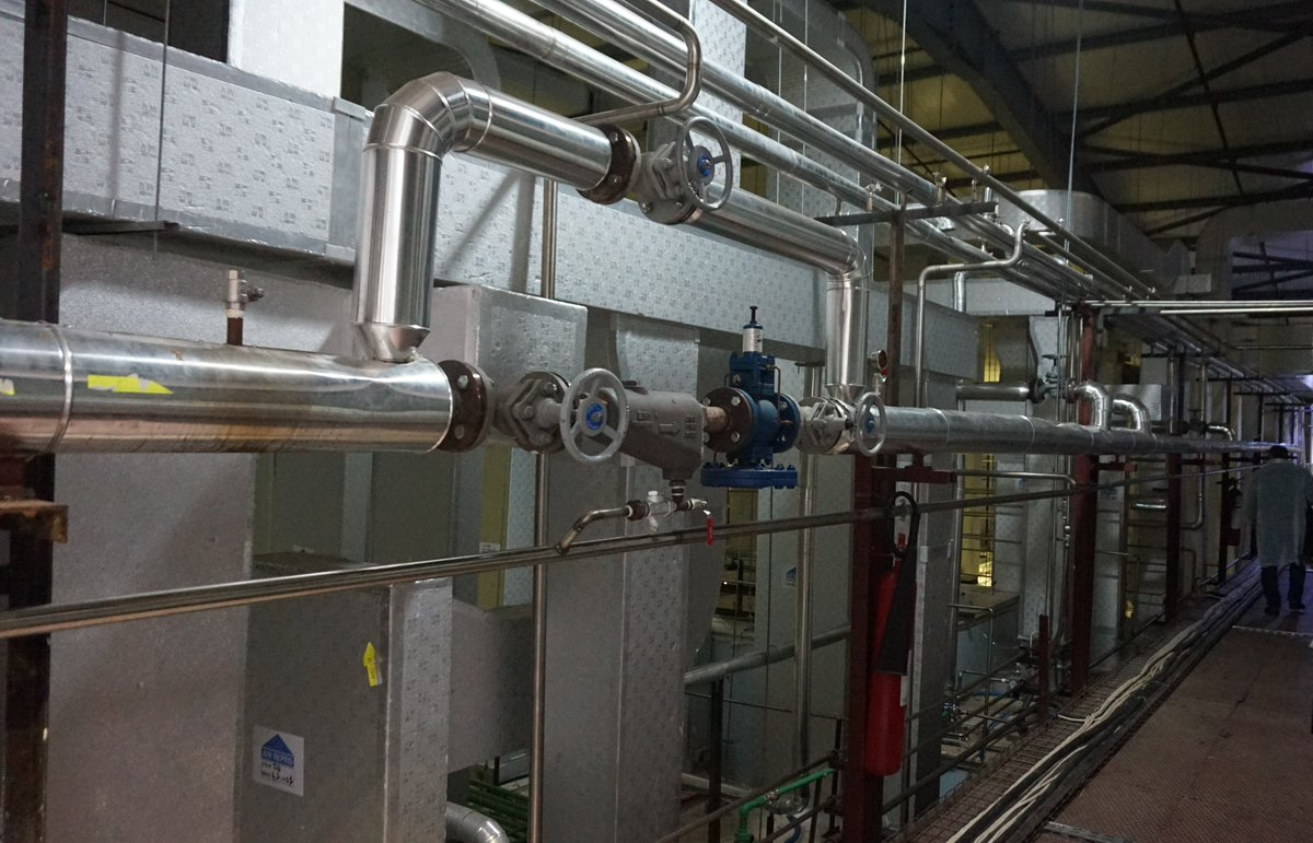 pharma_access's tweet photo. Like any other pharmaceutical or biotechnology manufacturing environment, vaccine production requires dedicated cleanroom areas.
@pharma_access has evolved in designing &amp; executing turnkey pharma facility services with a team of 25+ years industry experts.

#Pharmaceutical https://t.co/PGA0qPjcHC